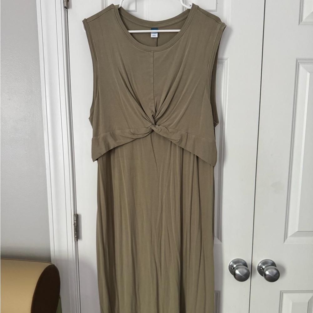 Sleeveless Olive Green Maternity Dress
